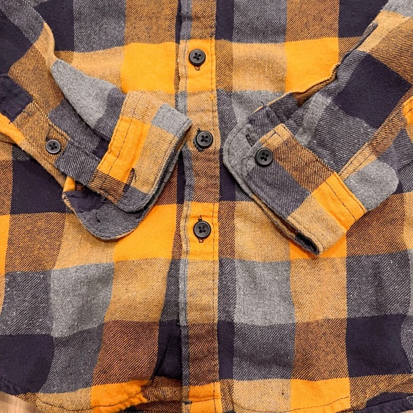 Bear Camp Boy's Timothy Long Sleeve Plaid Flannel Button Down Shirt Size 5 - Picture 4 of 12
